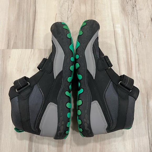 Kids Boots - Picture 4 of 12